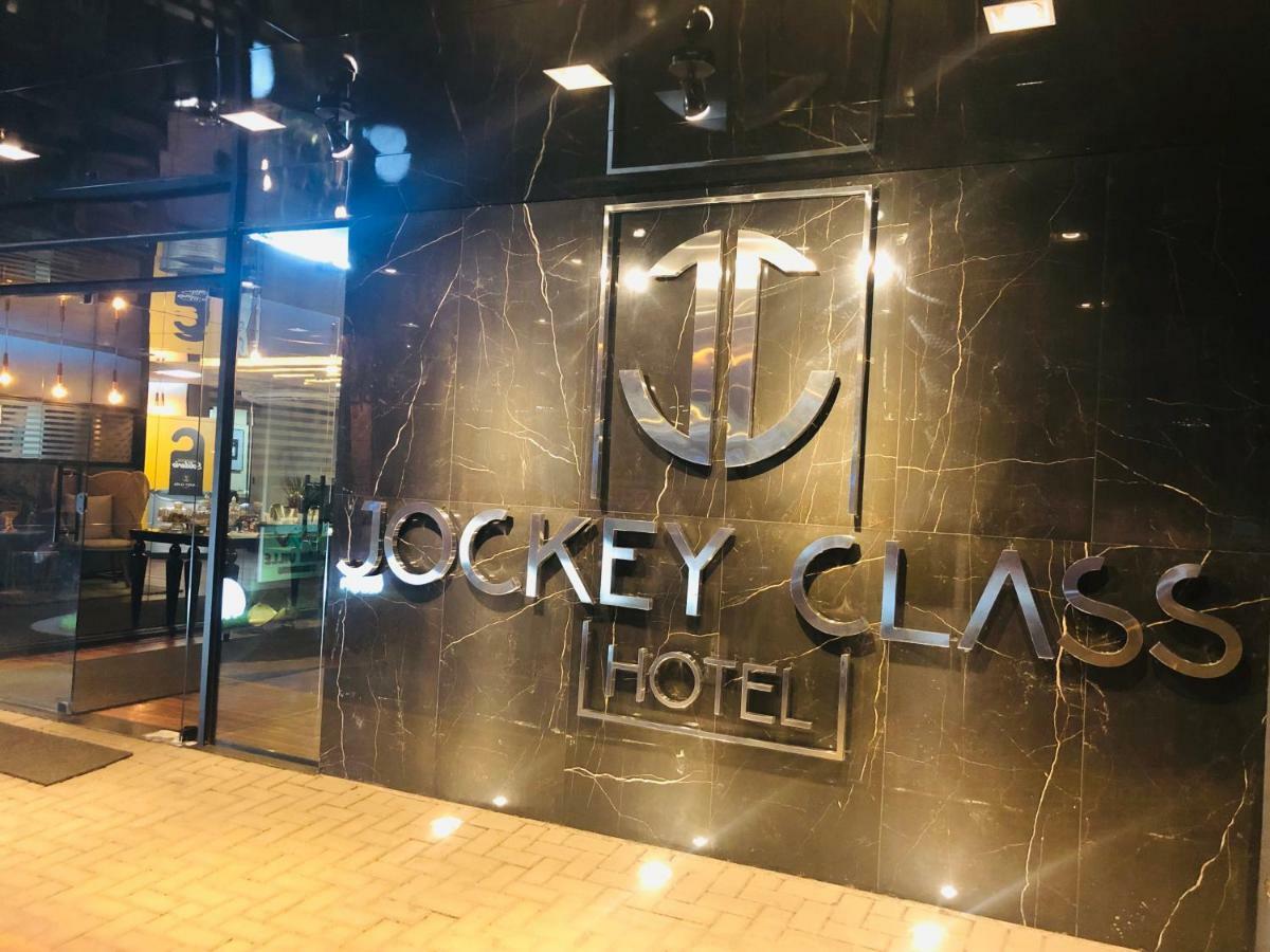 Jockey Class Hotel Teresina Eksteriør billede